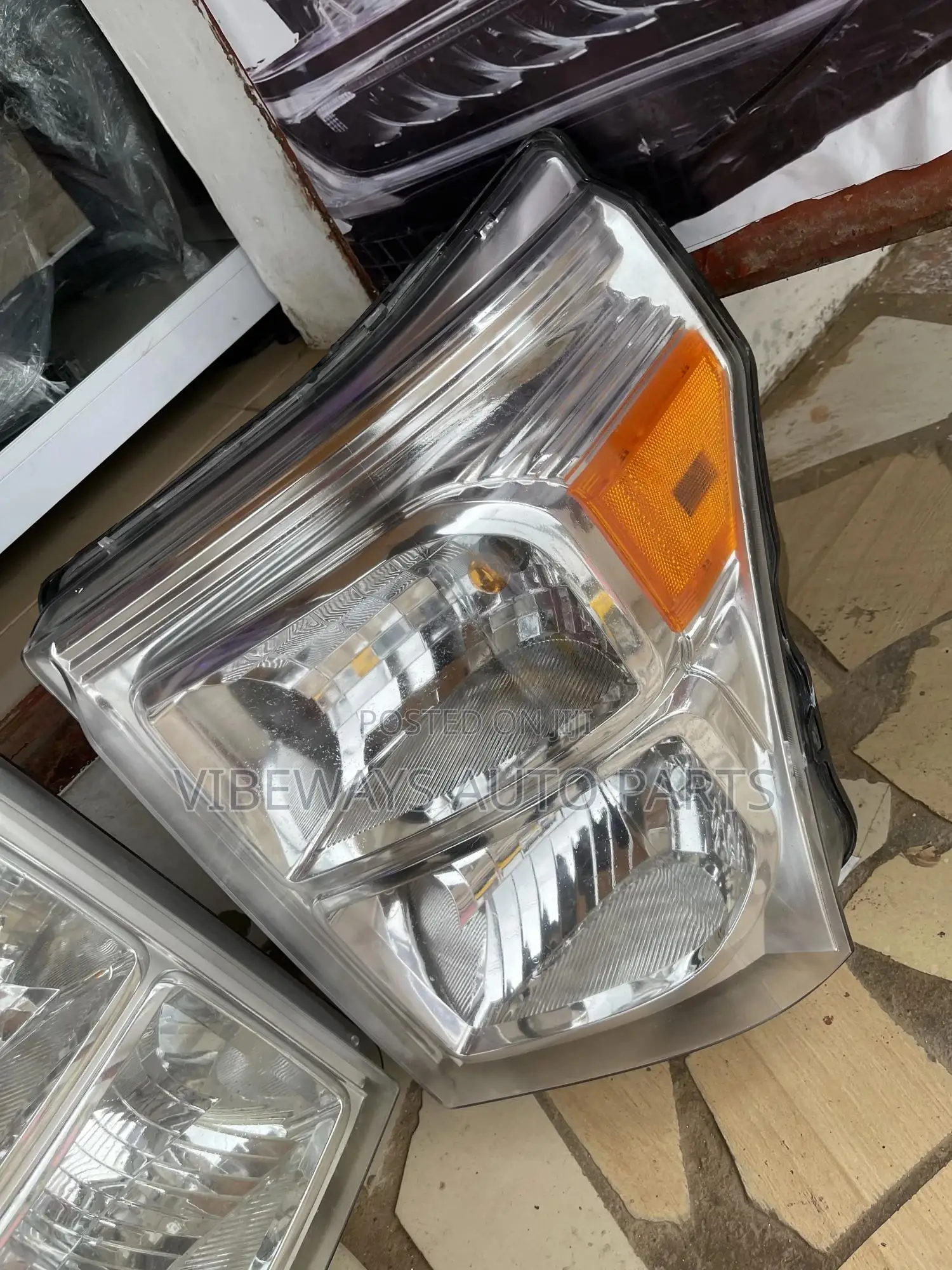 Ford F250 2011-2016 Headlights Used