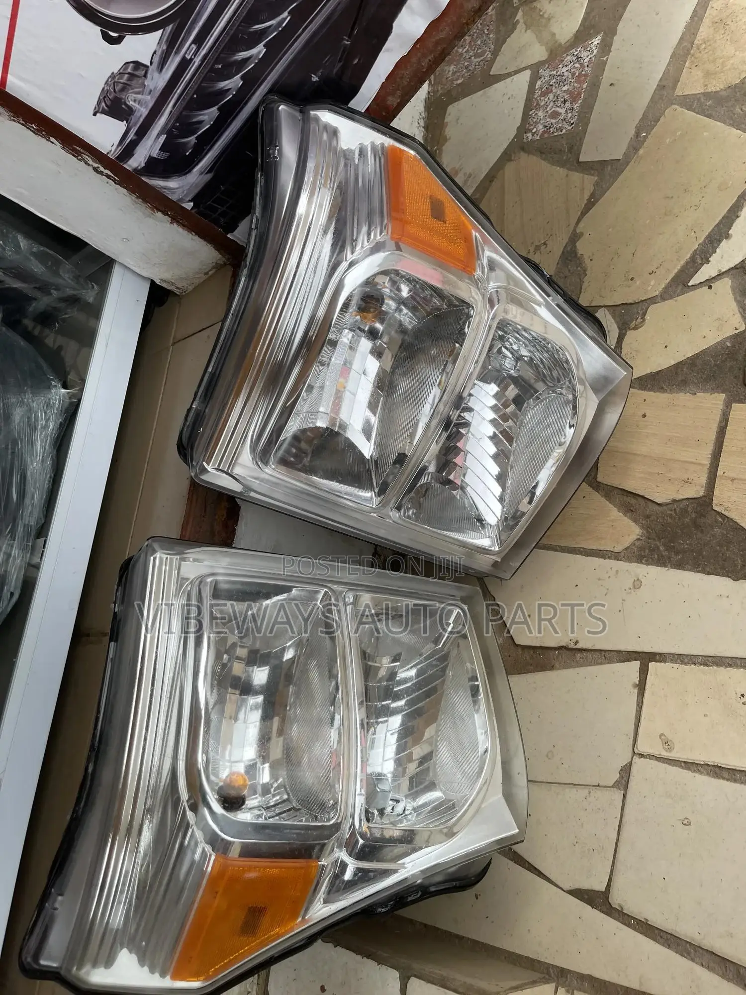 Ford F250 2011-2016 Headlights Used