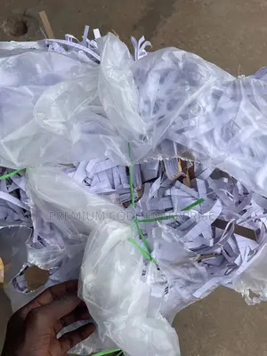 Shredded Waste Paper – Eco-Friendly Packing Filler, 10kg Bag