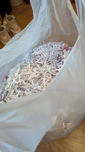 Shredded Waste Paper – Eco-Friendly Packing Filler, 10kg Bag