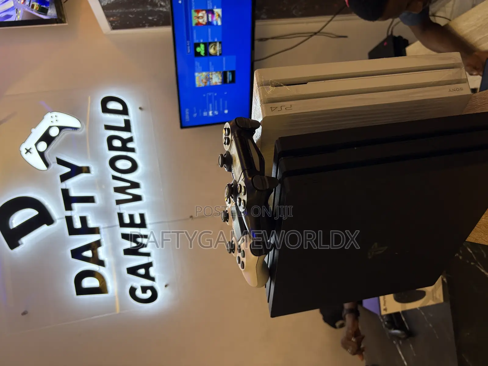 Uk Used Ps4 Pro