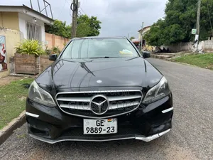 Mercedes-Benz E350 Base 4Matic Sedan AWD (3.5L 6cyl 7A) 2014 Black