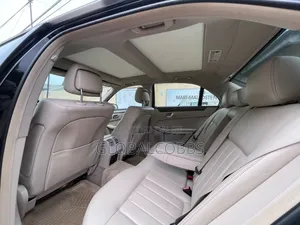 Mercedes-Benz E350 Base 4Matic Sedan AWD (3.5L 6cyl 7A) 2014 Black