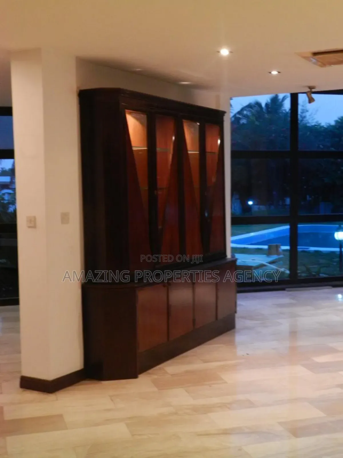 4bdrm House in Airport Residential Area for sale