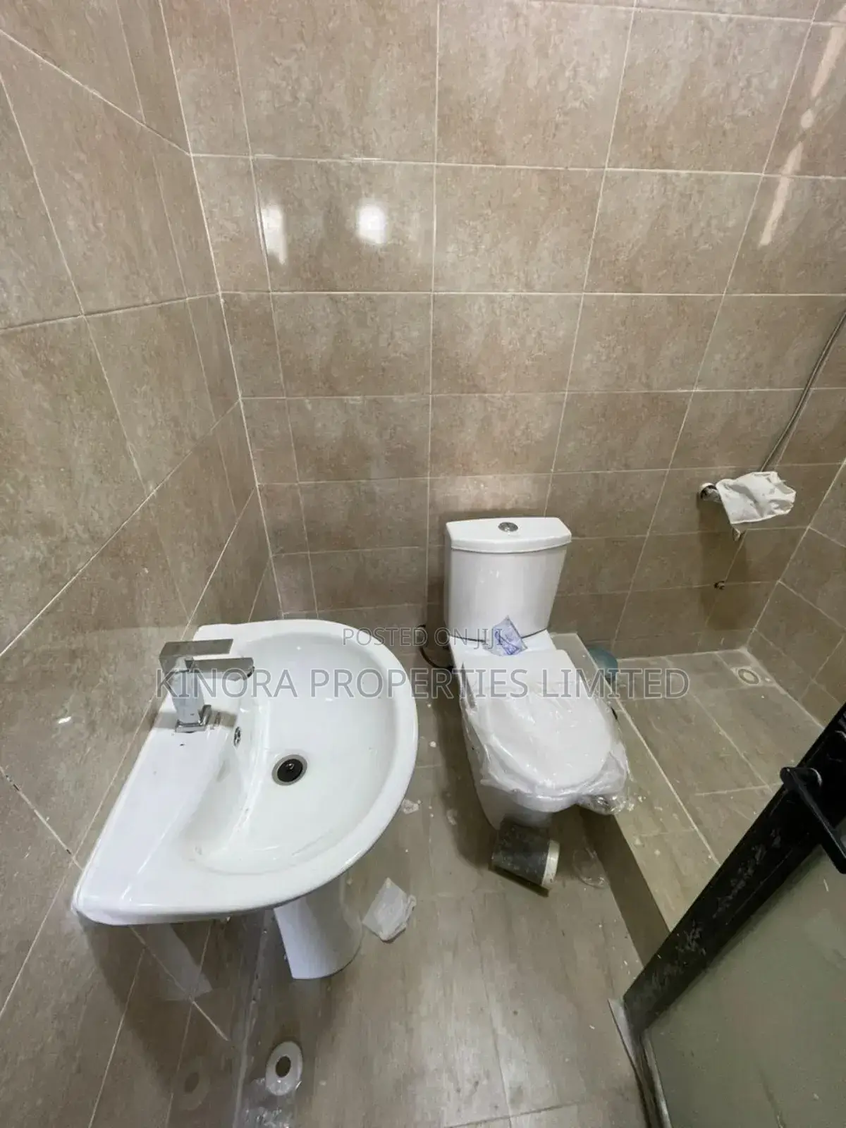 2bdrm Apartment in Oyibi, Adenta for rent