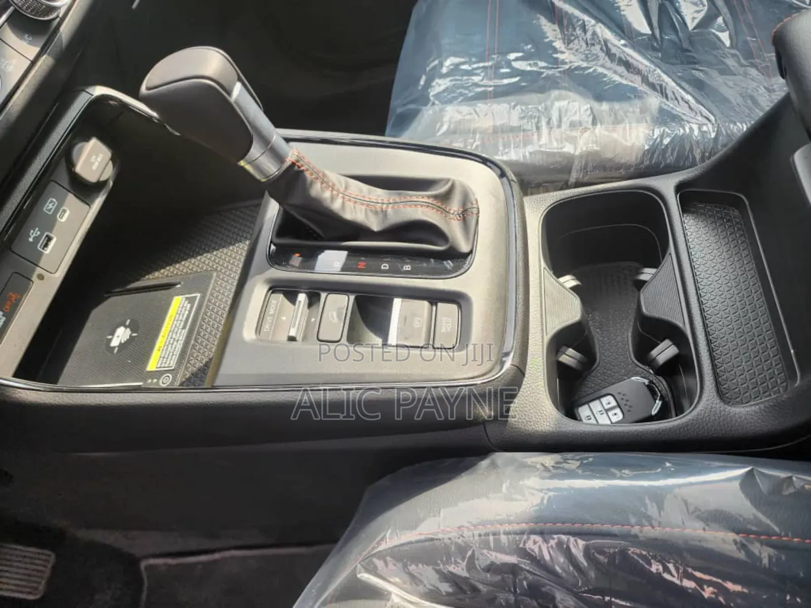 Honda CR-V 2025 White