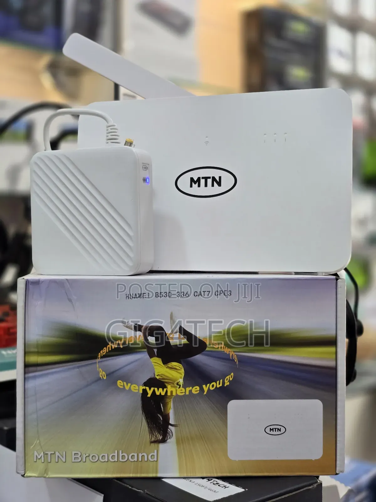 MTN Cat 7 4g Universal Dual Band Router
