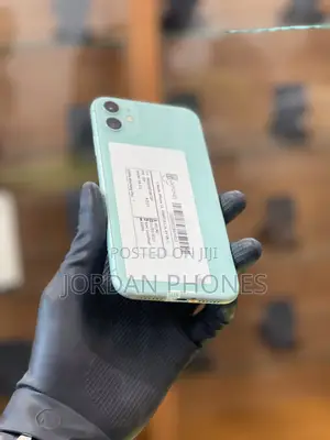 Apple iPhone 11 64 GB Green