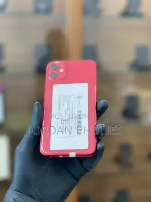 Apple iPhone 11 128 GB Red
