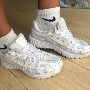 Nike P 600 Triple White