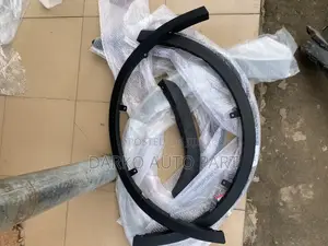 All Kinds of Fenders Mounding Available