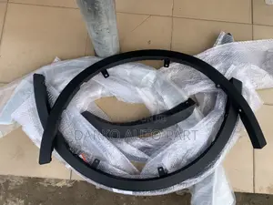 All Kinds of Fenders Mounding Available