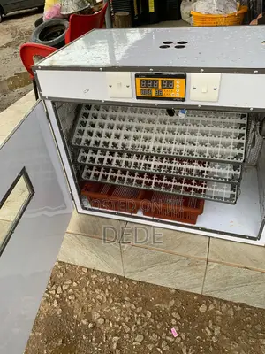 2112 Capacity Egg Incubator
