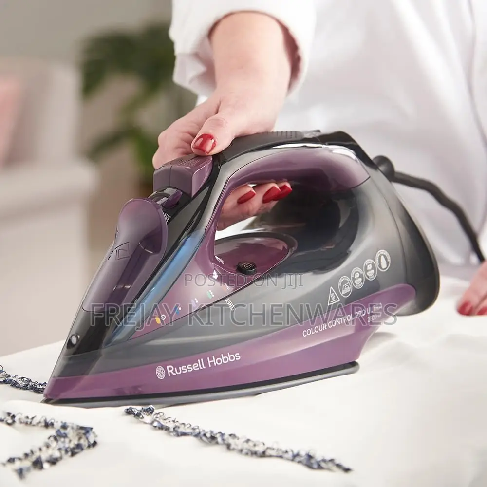 Russell Hobbs Colour Control Pro Ultra Steam Iron