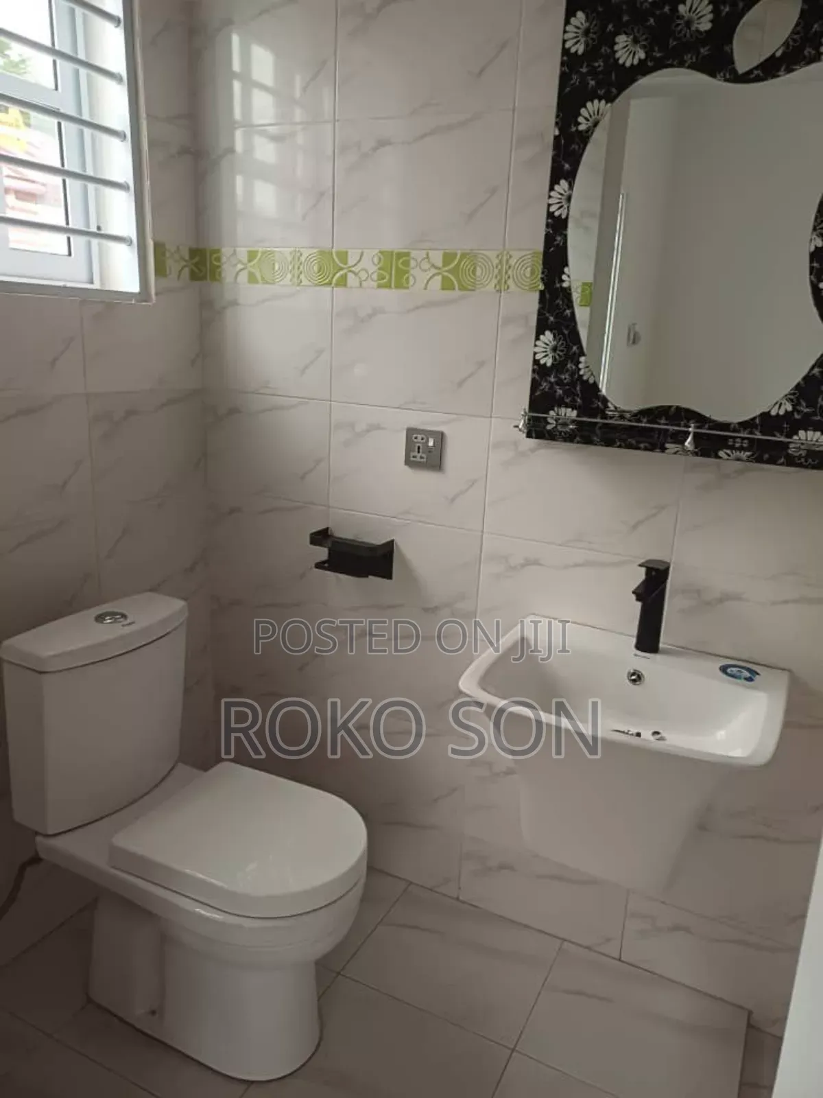 2bdrm House in Dr Roko, Accra Metropolitan for sale