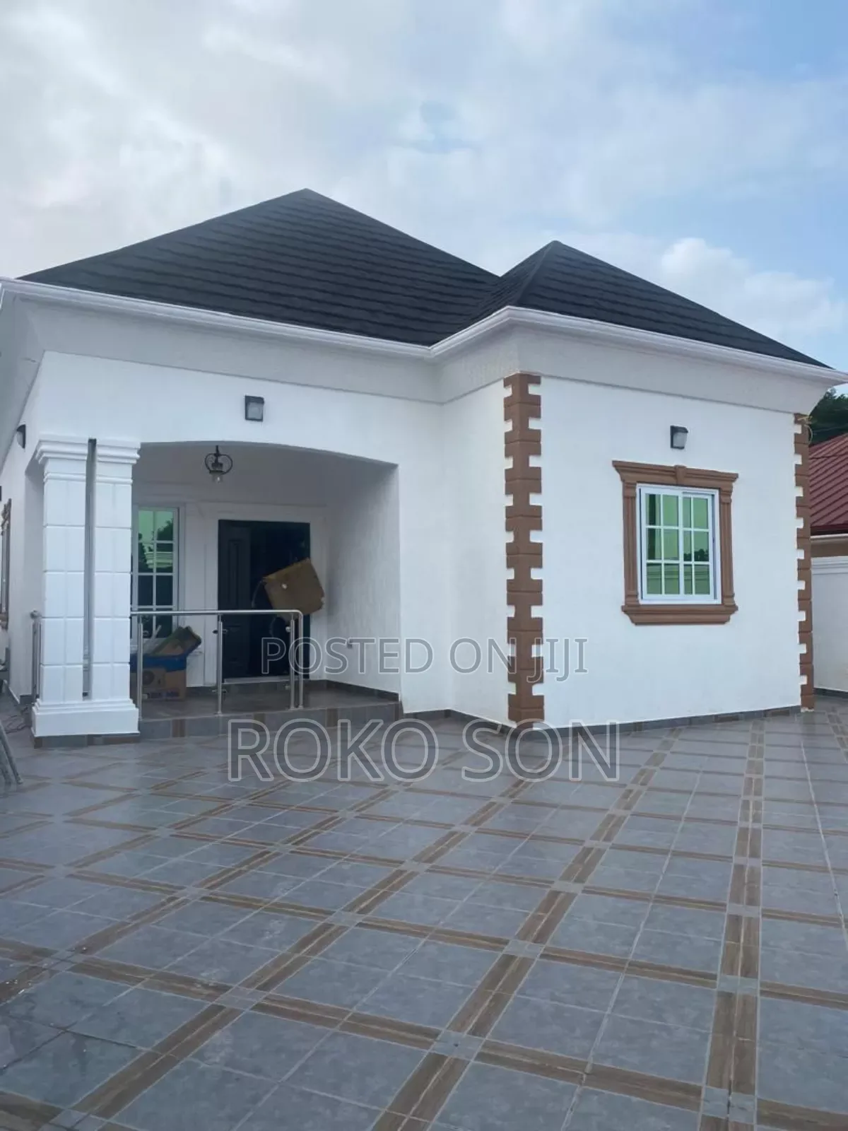 2bdrm House in Dr Roko, Accra Metropolitan for sale