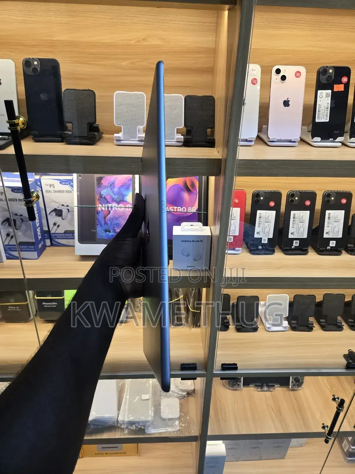 New Apple iPad Pro 12.9 (2022) 512 GB Silver