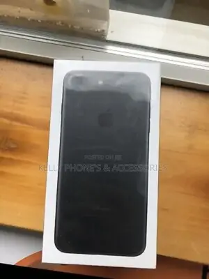 New Apple iPhone 7 Plus 128 GB Black