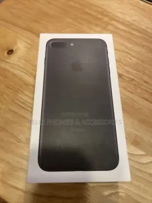 New Apple iPhone 7 Plus 128 GB Black