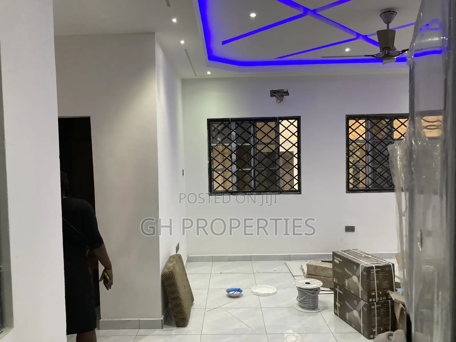 6bdrm Mansion in Executive Six, Kumasi Metropolitan for sale