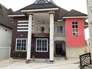 6bdrm Mansion in Executive Six, Kumasi Metropolitan for sale
