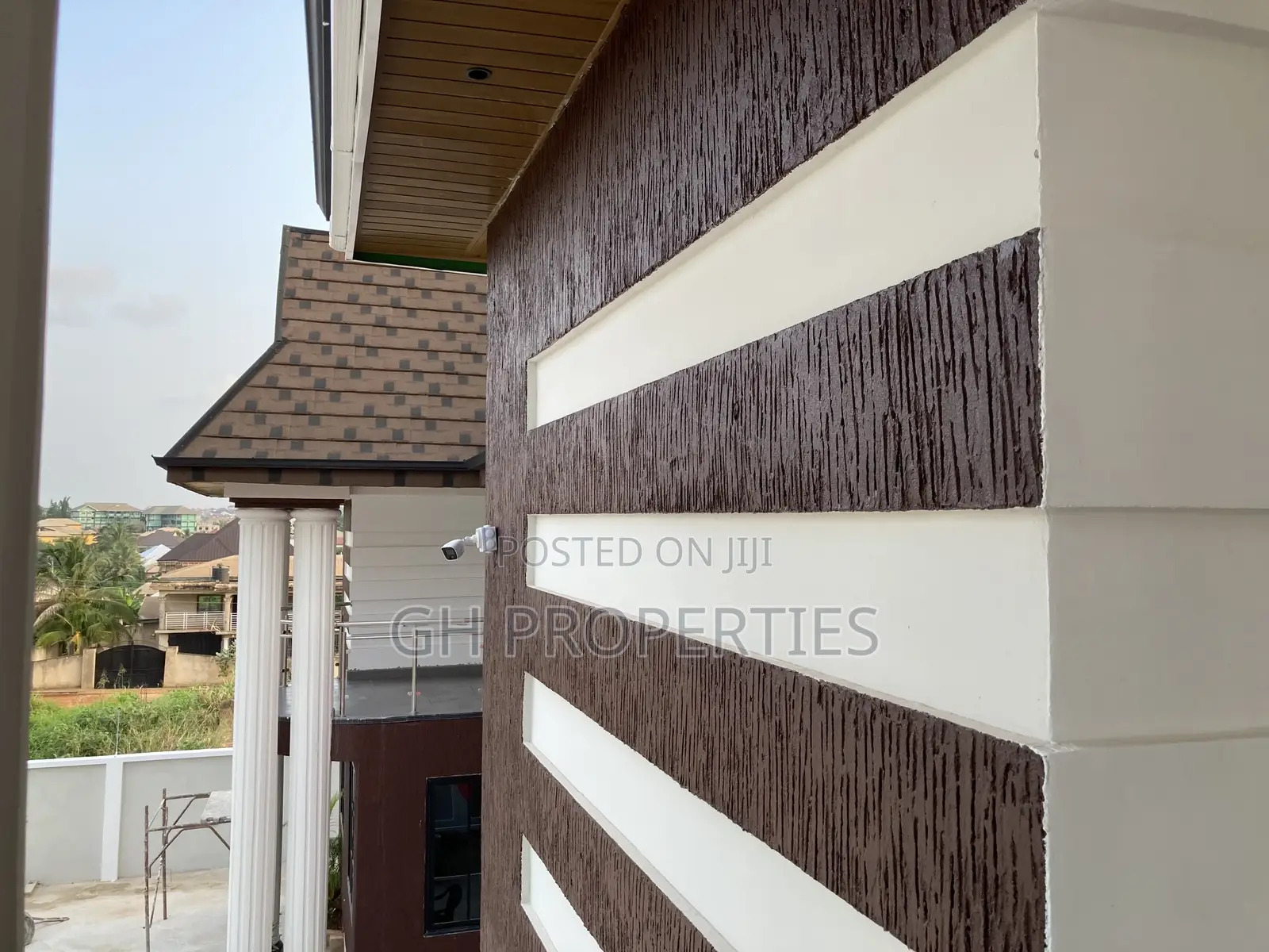 6bdrm Mansion in Executive Six, Kumasi Metropolitan for sale
