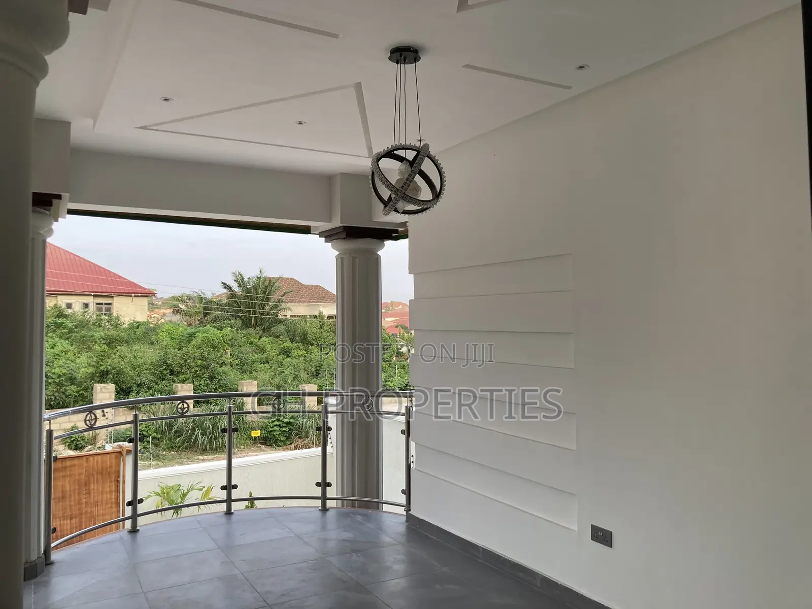 6bdrm Mansion in Executive Six, Kumasi Metropolitan for sale