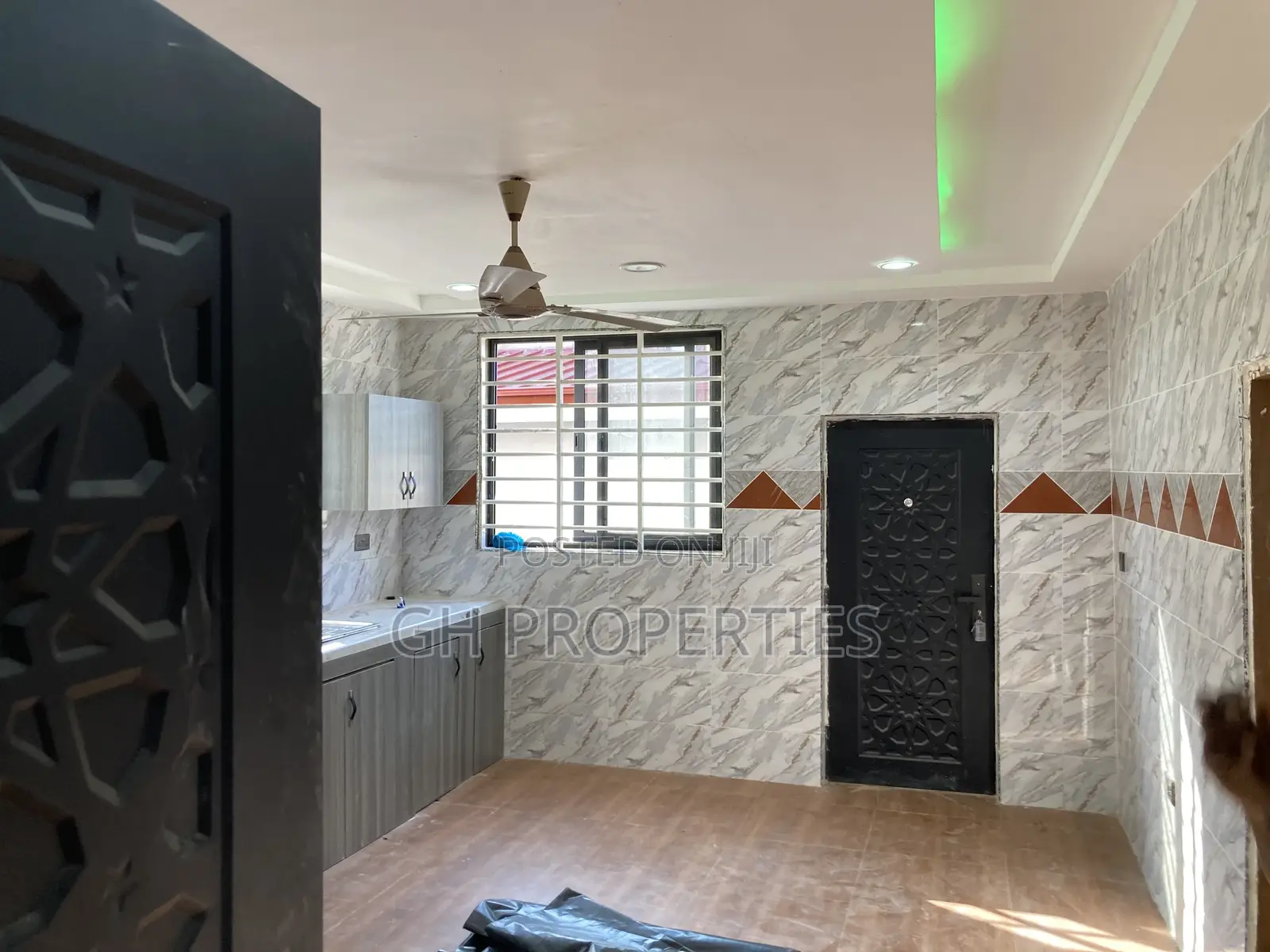 4bdrm House in Daban New Site., Kumasi Metropolitan for sale