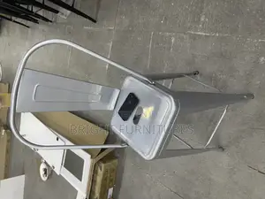 High Quality Metallic Counter Height Bar Stool
