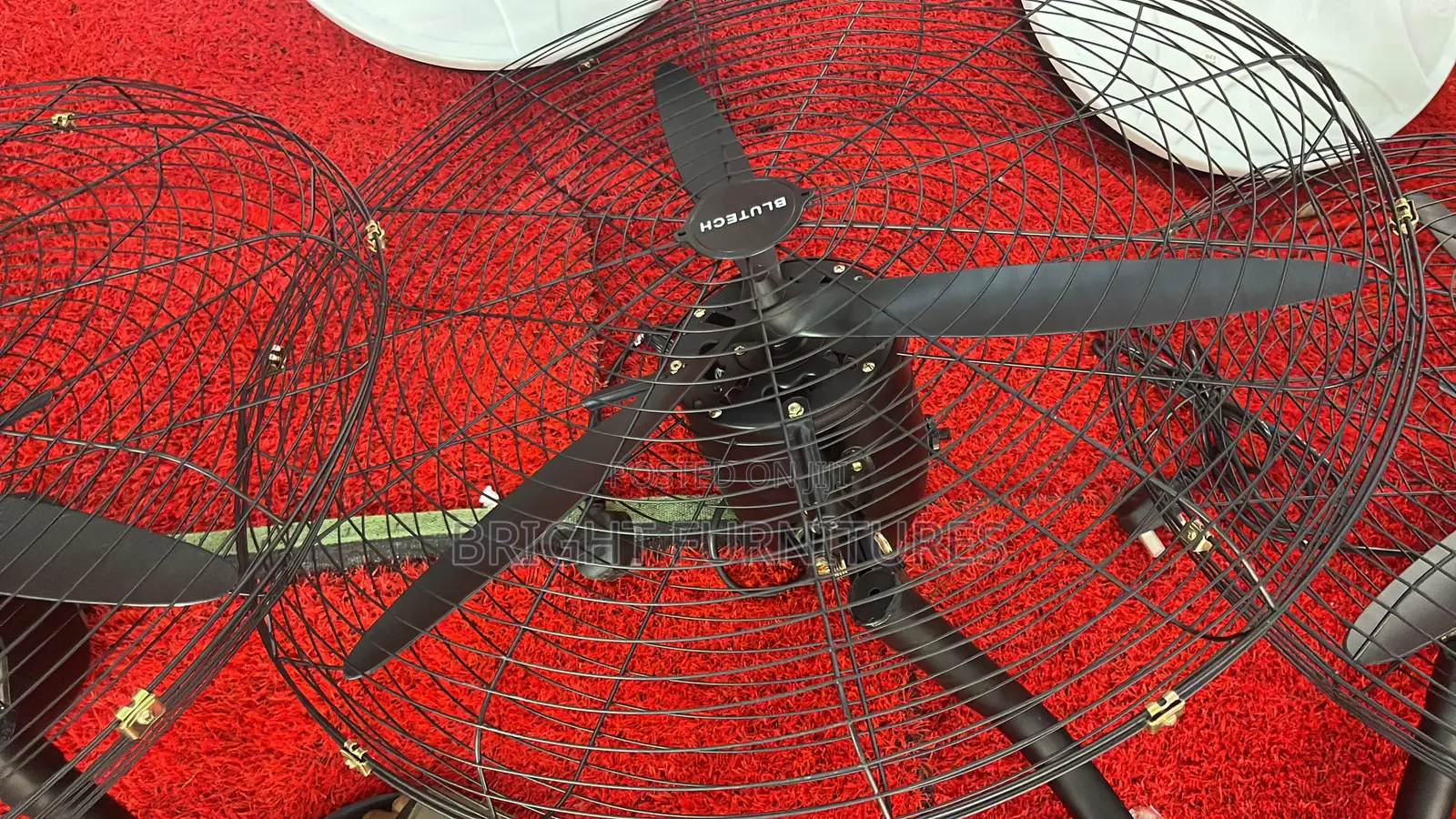 Industrial Wall Fan 26 Inches High Quality and Durable