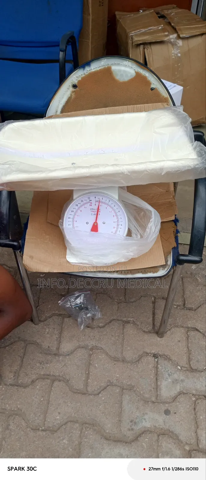 Baby Scale Clock Type