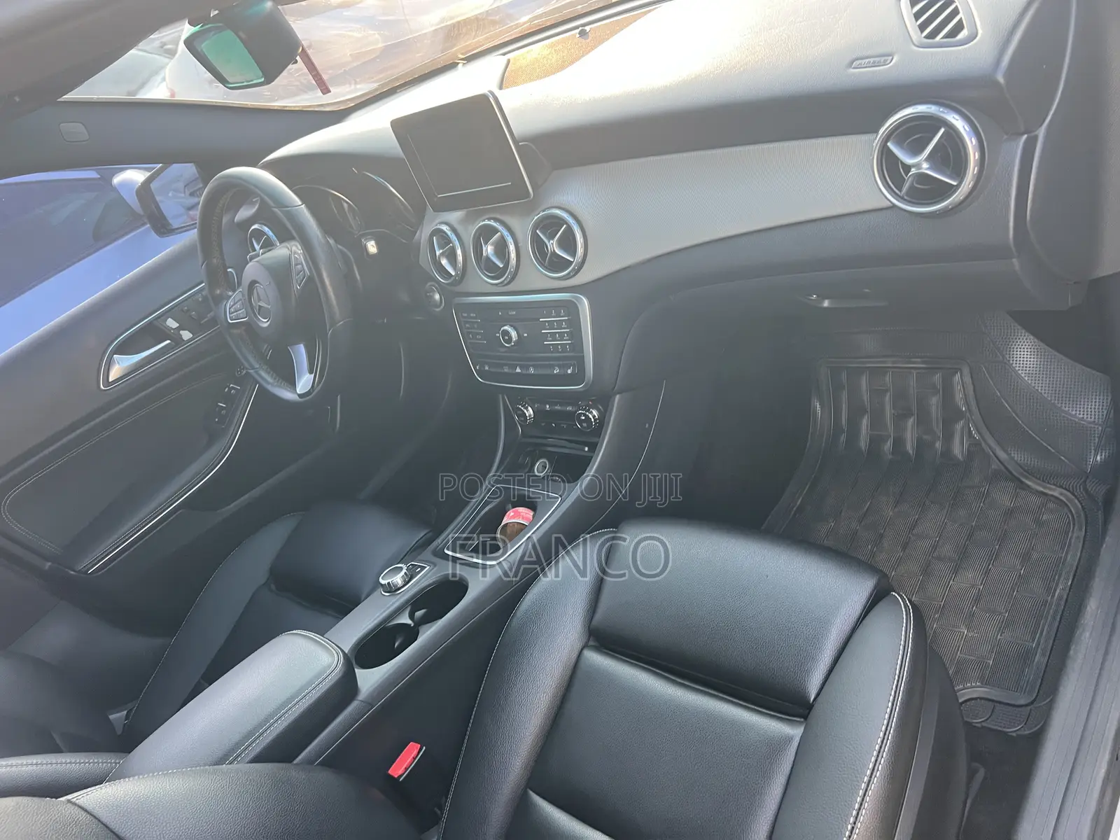 Mercedes-Benz GLA 250 2016 Black