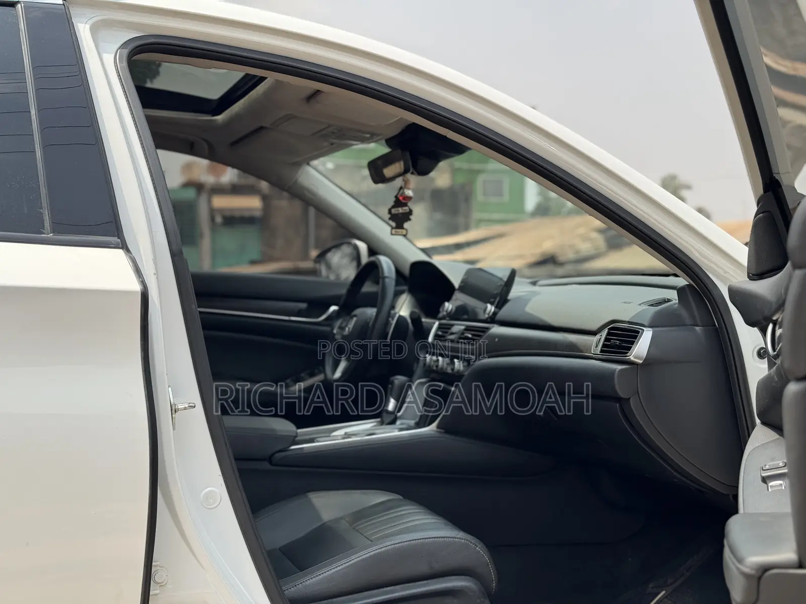 Honda Accord Touring 2018 White