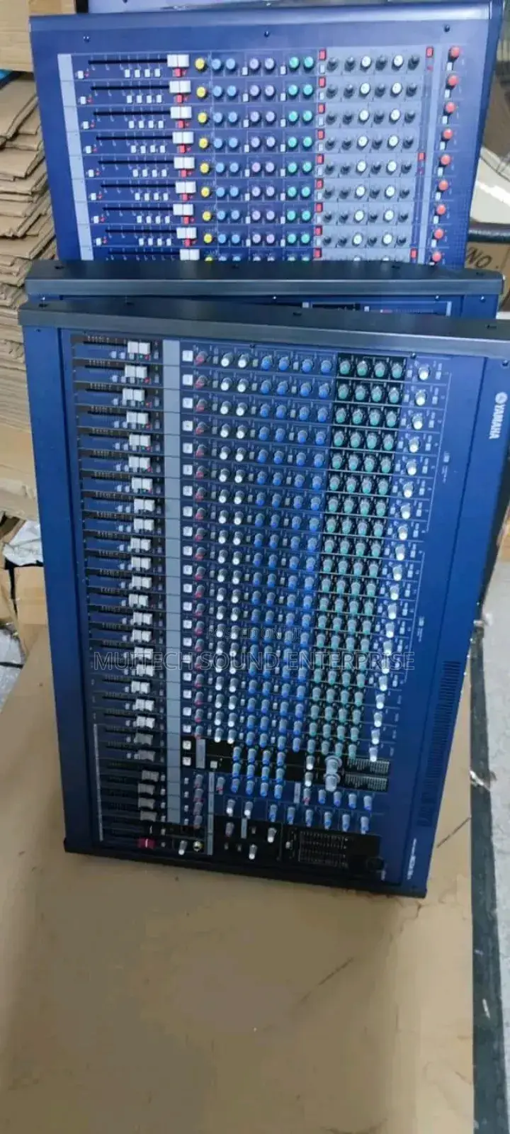 Yamaha Raw Mixer (Mg24 Channels)