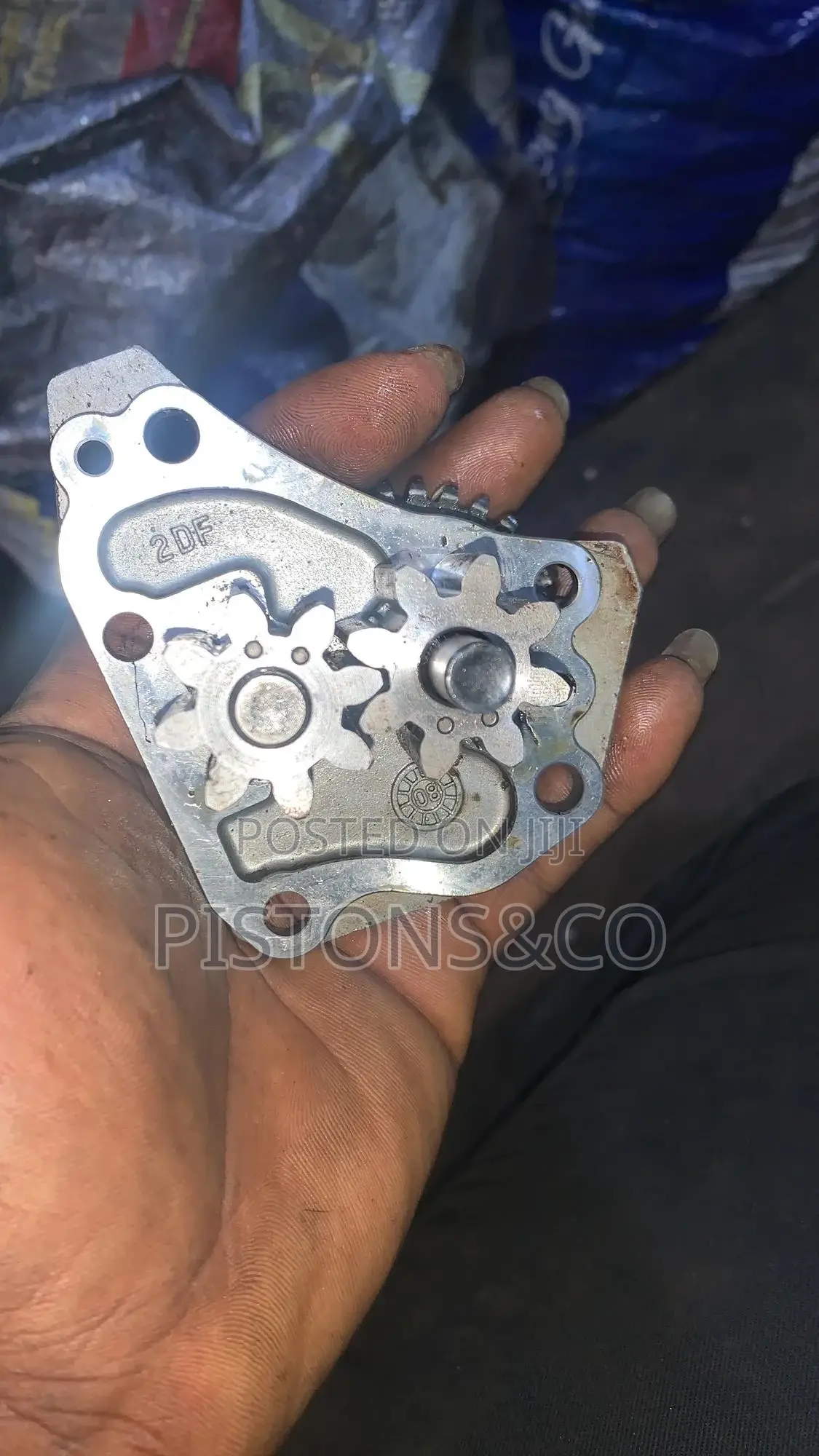 Nissan Almera 2013 Crankshaft and Oil Pump