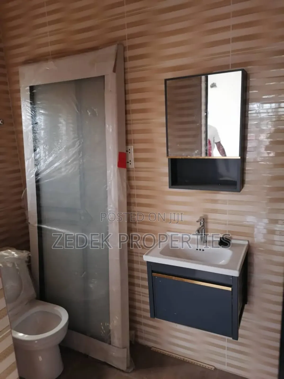 4bdrm House in Pokuasi, Ga West Municipal for rent