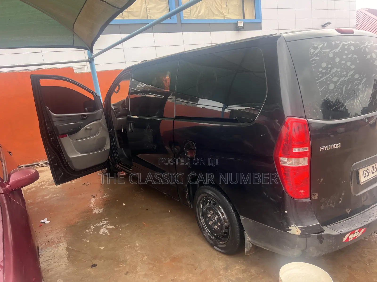Hyundai H1 2009 Black