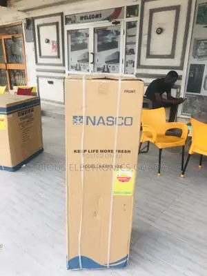 Photo - Spot Quality Nasco Nasf2-13s Top Freezer Refrigerator
