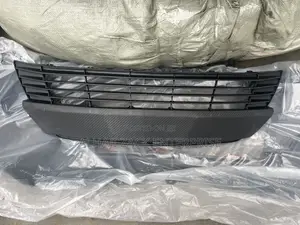 Corolla 2014 Bumper Grille Le