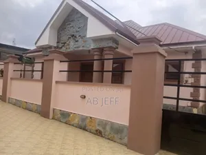 3bdrm House in Adako Jachie, Kumasi Metropolitan for rent