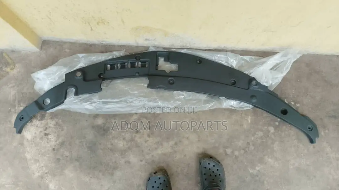 Toyota Camry Radiator Panel 2012 2013 2014 2015 2016 2017
