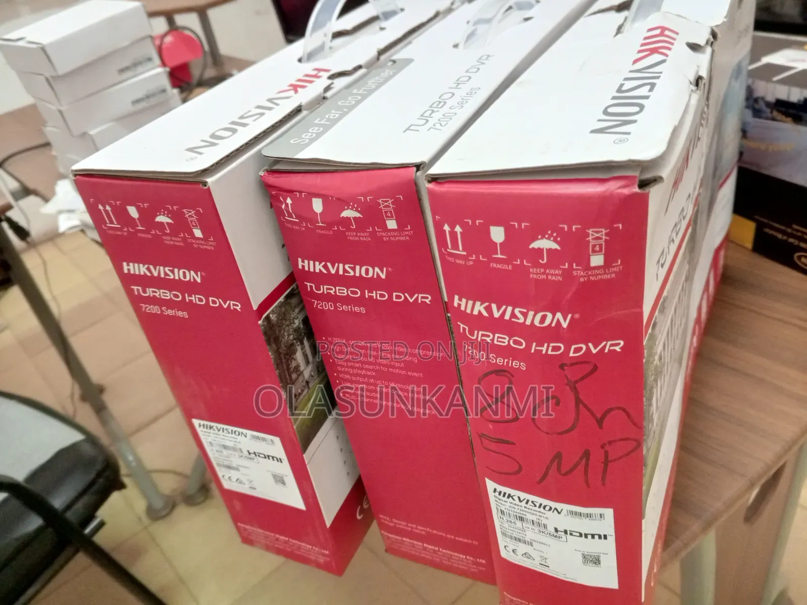 8 Channel /5mp Hikvison Turbo Hd DVR