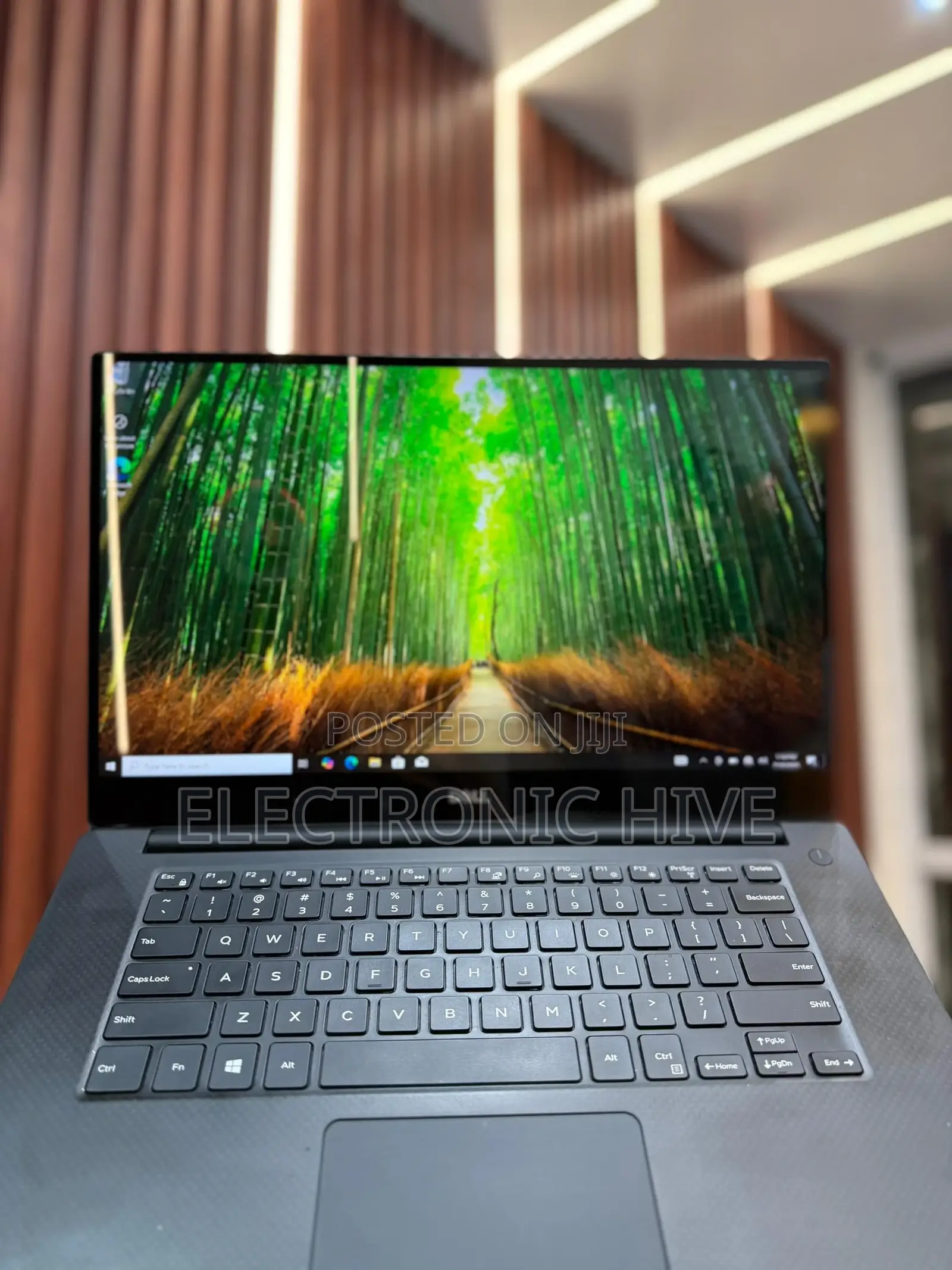 Laptop Dell Precision 5520 16GB Intel Core I5 SSD 256GB