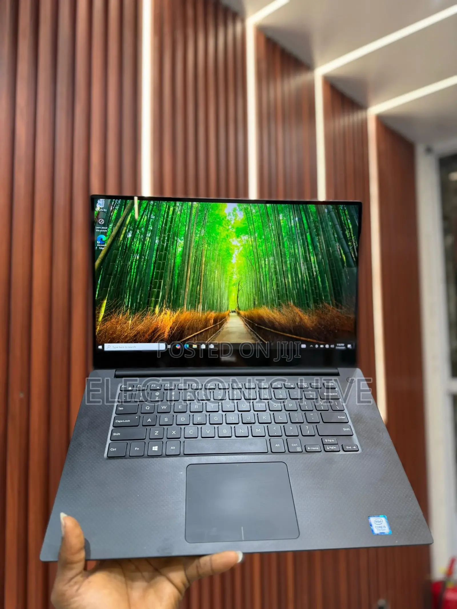 Laptop Dell Precision 5520 16GB Intel Core I5 SSD 256GB