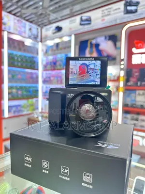 Digital Viedo Camera Recorder With Flip Screen