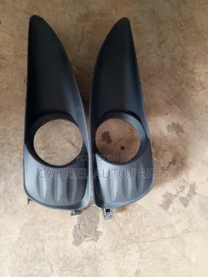 Toyota Matrix Fog Light Cover 2009,2010,2011,2012