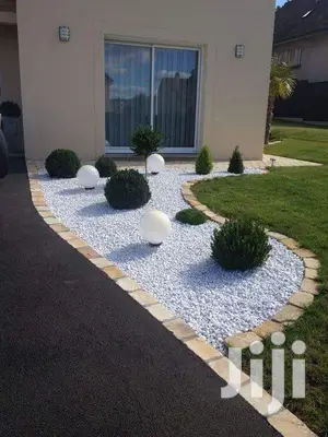 Land Scape Designer.