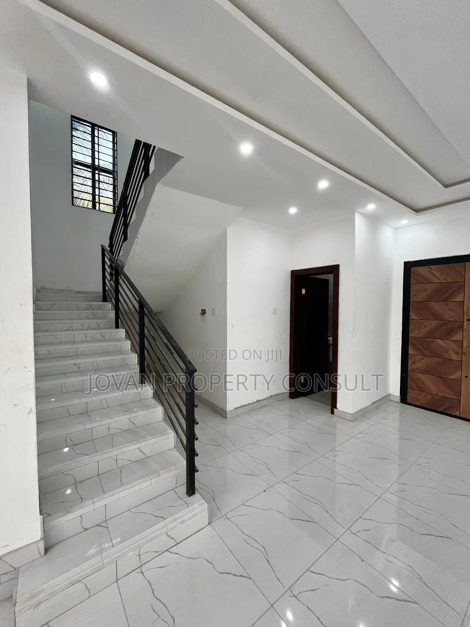 3bdrm House in Pokuase Fise for sale