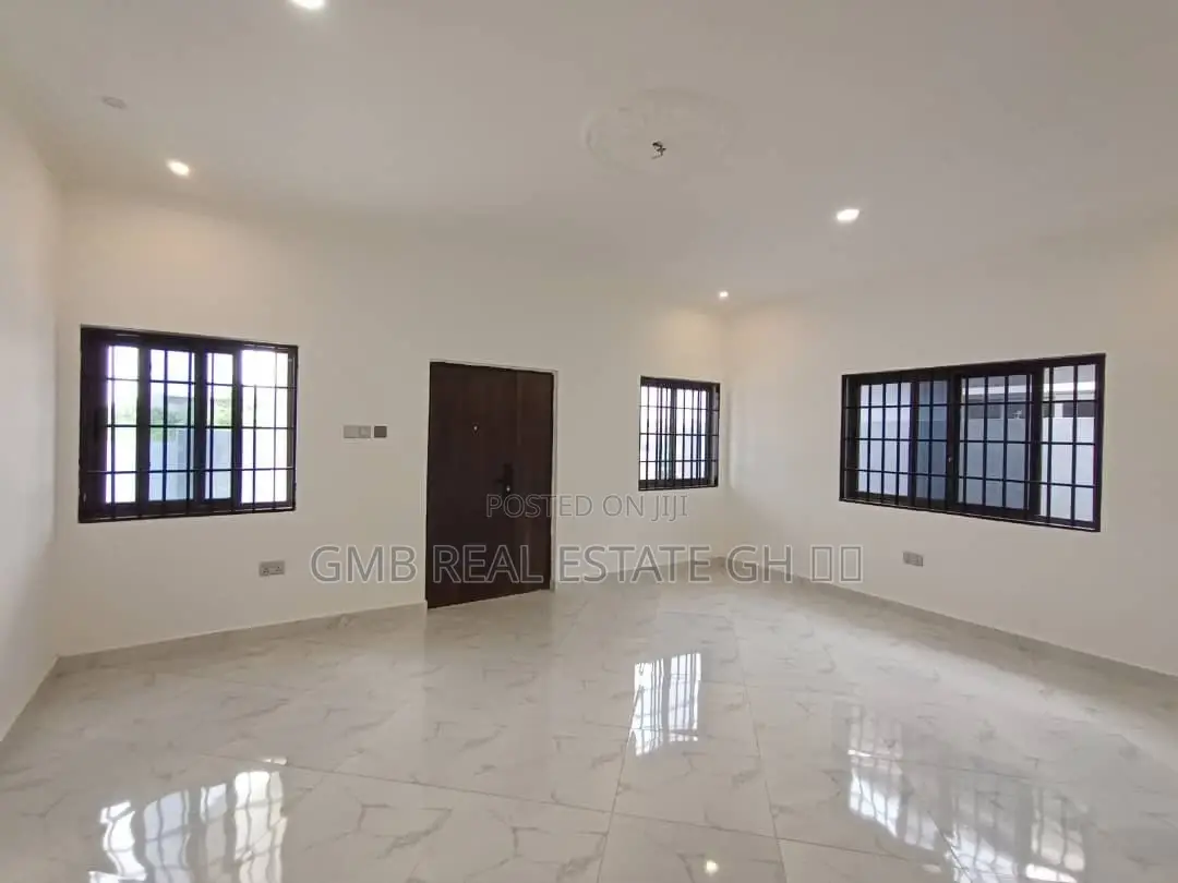 3bdrm House in Amrahia for sale