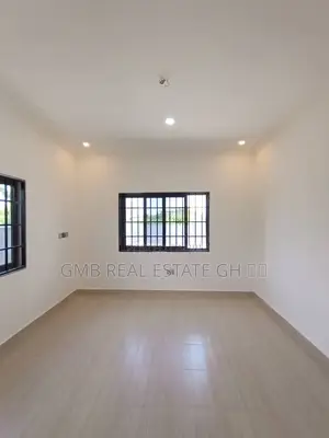 3bdrm House in Amrahia for sale